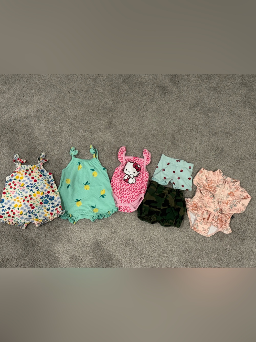 Baby Girls clothing bundle size 0-3 and 3 months